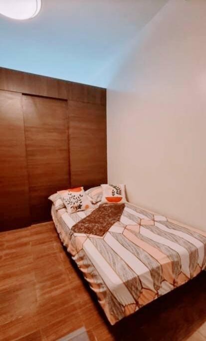 Great View 1 Bedroom Condo In Makati Near Trident Tower マニラ市 エクステリア 写真